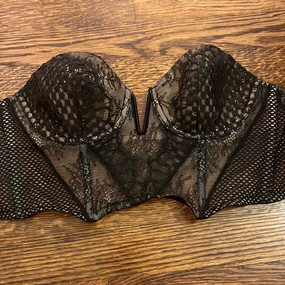 Bustier bra